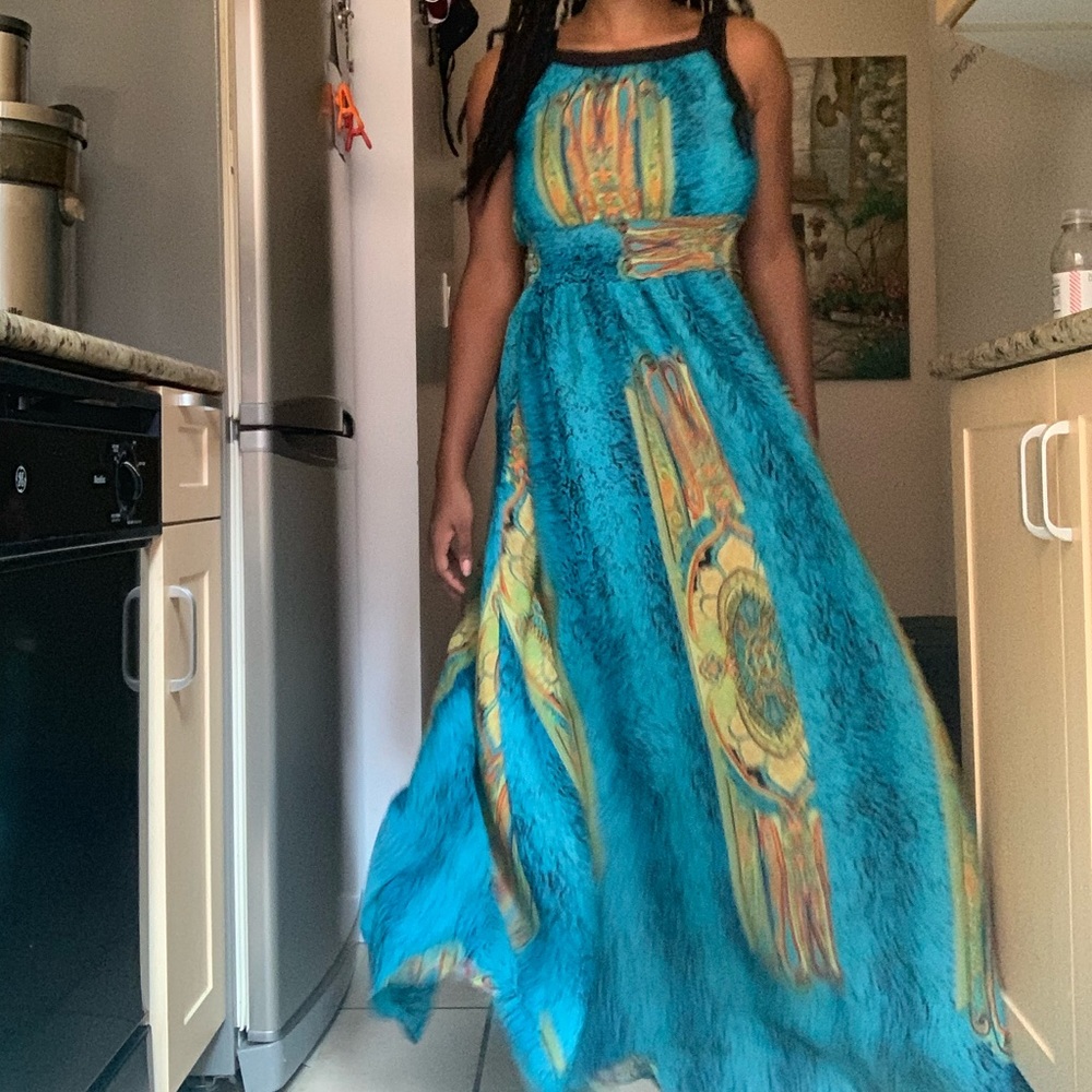 Colorful dress - Picture 3 of 5